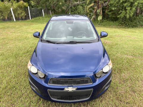 2013 Chevrolet Sonic LT Manual
