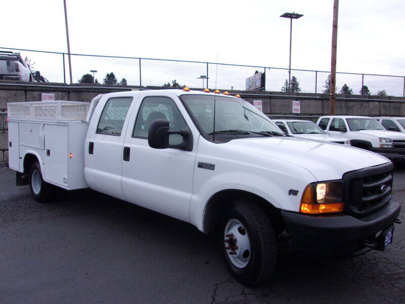 2001 Ford F-350 Super Duty for sale at Delta Auto Sales in Milwaukie OR