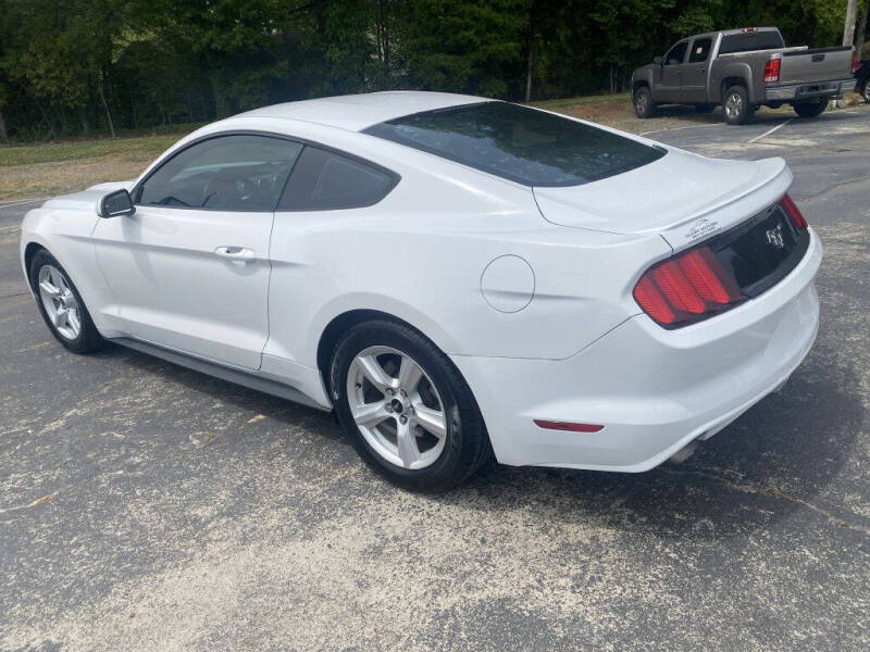 2015 Ford Mustang EcoBoost Premium
