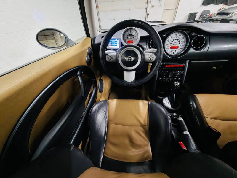 2005 MINI Cooper