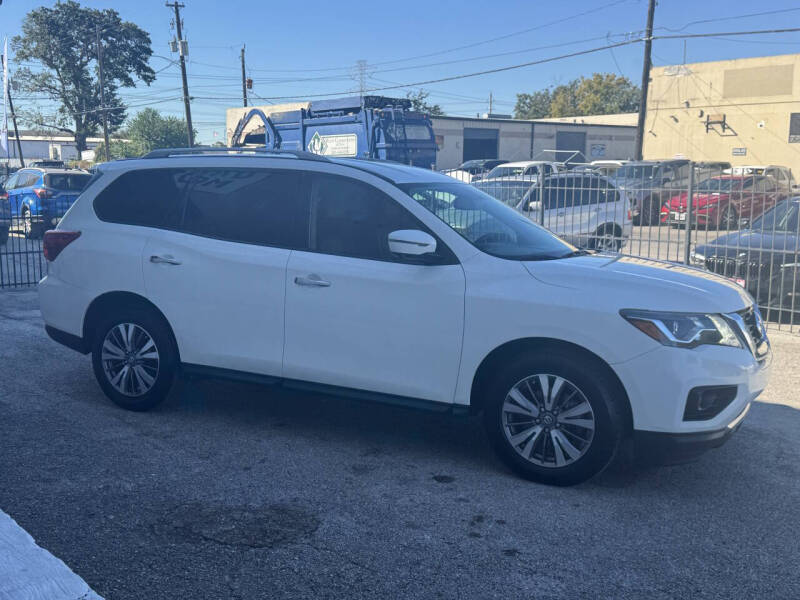 2018 Nissan Pathfinder SL