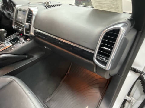 2014 Porsche Cayenne