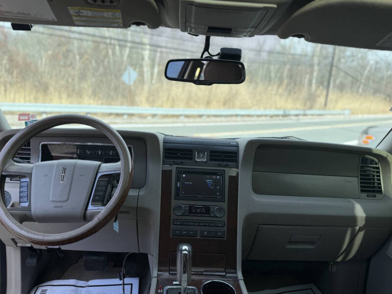 2014 Lincoln Navigator