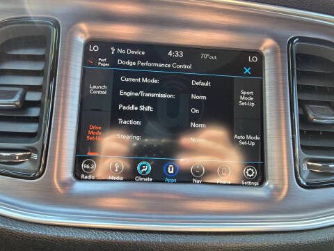 2017 Dodge Challenger 392 HEMI Scat Pack Shaker