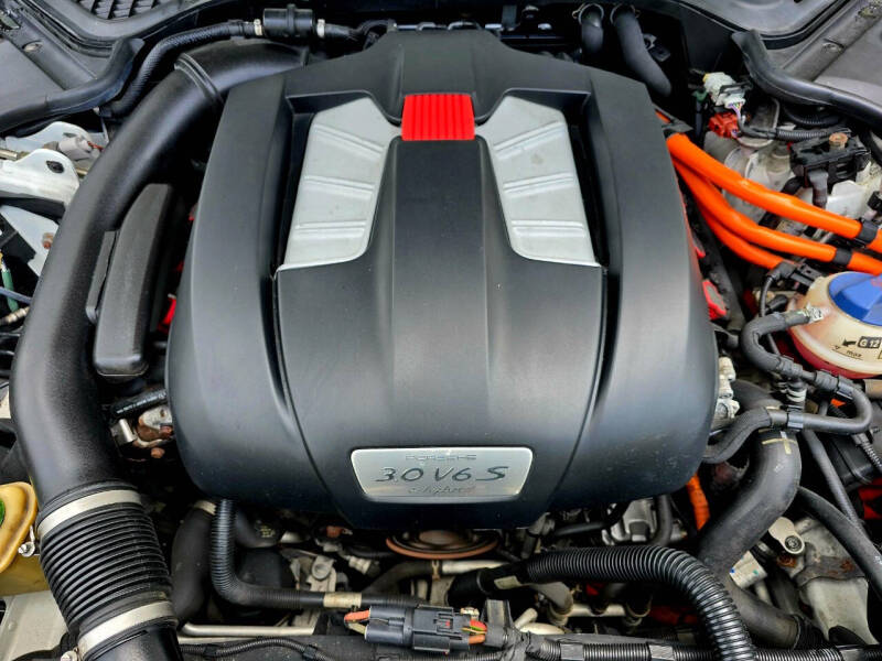 2015 Porsche Panamera S E-Hybrid