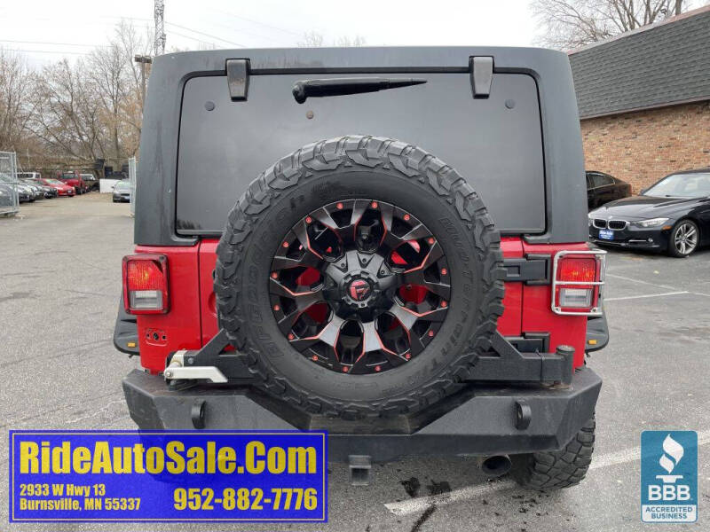 2011 Jeep Wrangler Unlimited Sahara