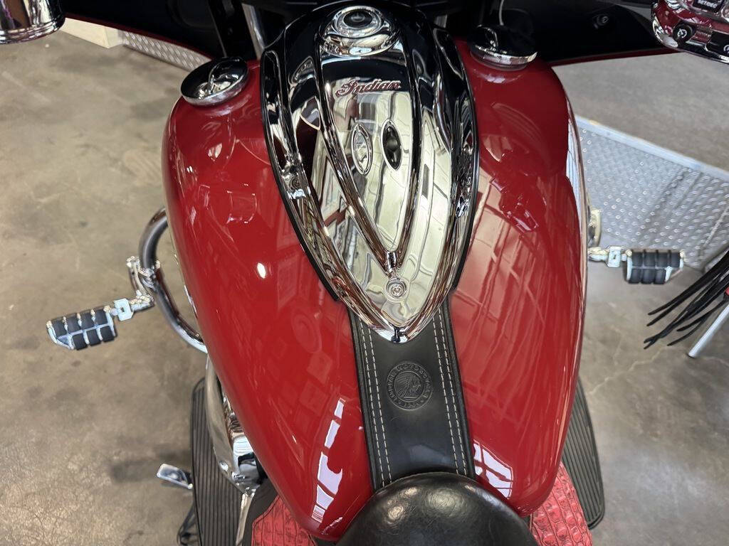 2014 Indian Motorcycle® Chieftain™ Indian Motorc 13