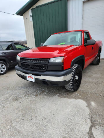 2006 Chevrolet Silverado 1500 for sale at WESTSIDE GARAGE LLC in Keokuk IA