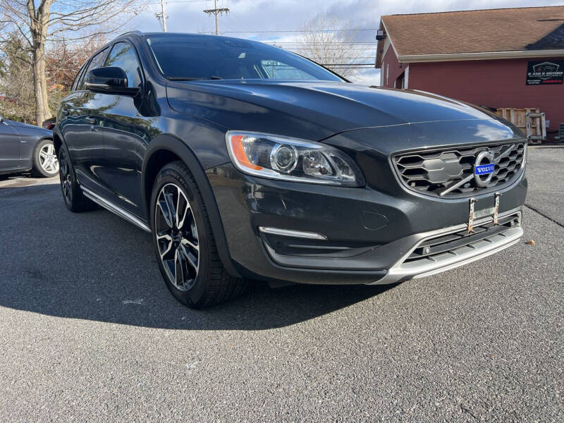 2015 Volvo V60 Cross Country T5 Platinum