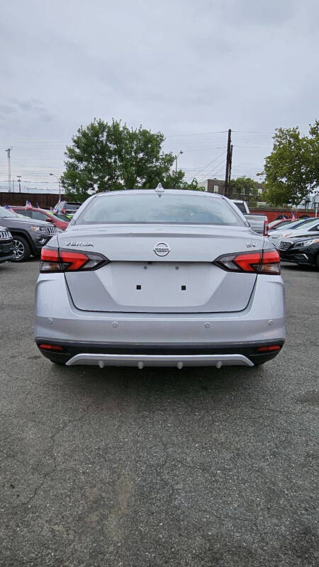2021 Nissan Versa SV