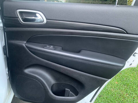 2021 Jeep Grand Cherokee Laredo X