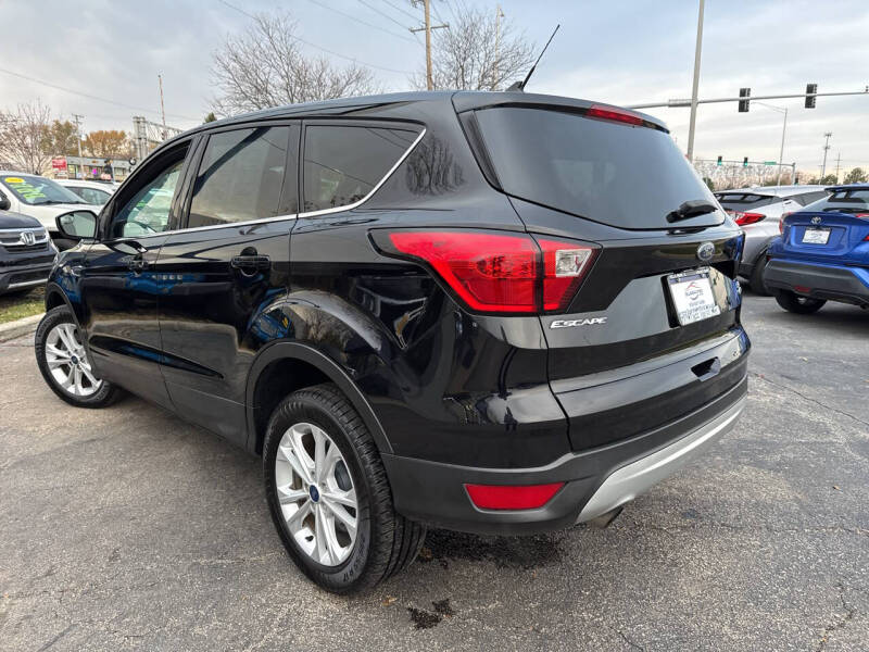 2019 Ford Escape SE