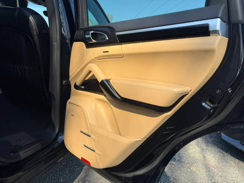 2018 Porsche Cayenne S