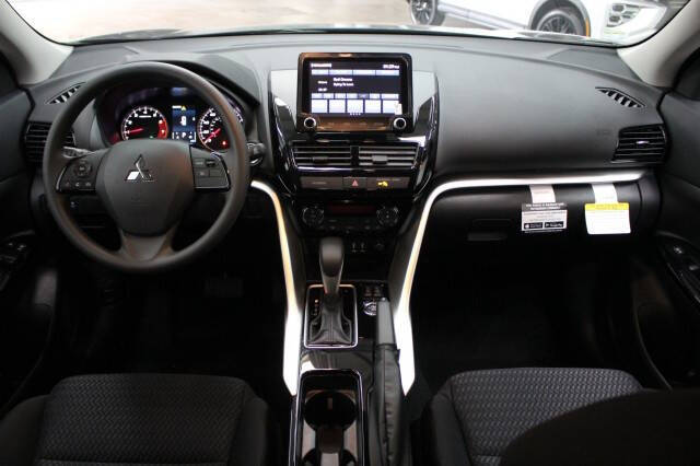 2026 Mitsubishi Eclipse Cross LE