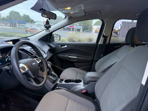 2016 Ford Escape SE