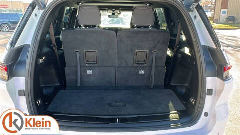 2024 Jeep Grand Cherokee L Laredo