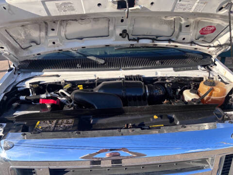 2015 Ford E-Series E-450 SD