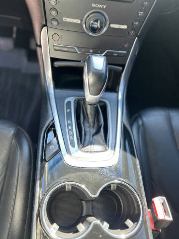 2016 Ford Edge Titanium