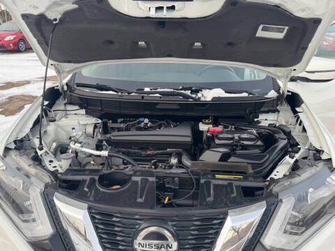 2020 Nissan Rogue SV