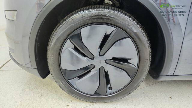 2026 Tesla Model Y Long Range