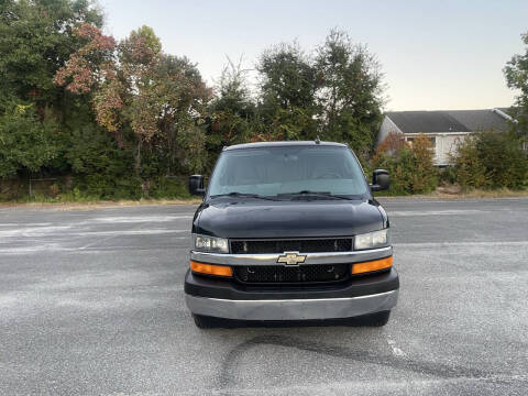 2017 Chevrolet Express 2500