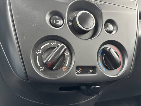 2015 Nissan Versa 1.6 S