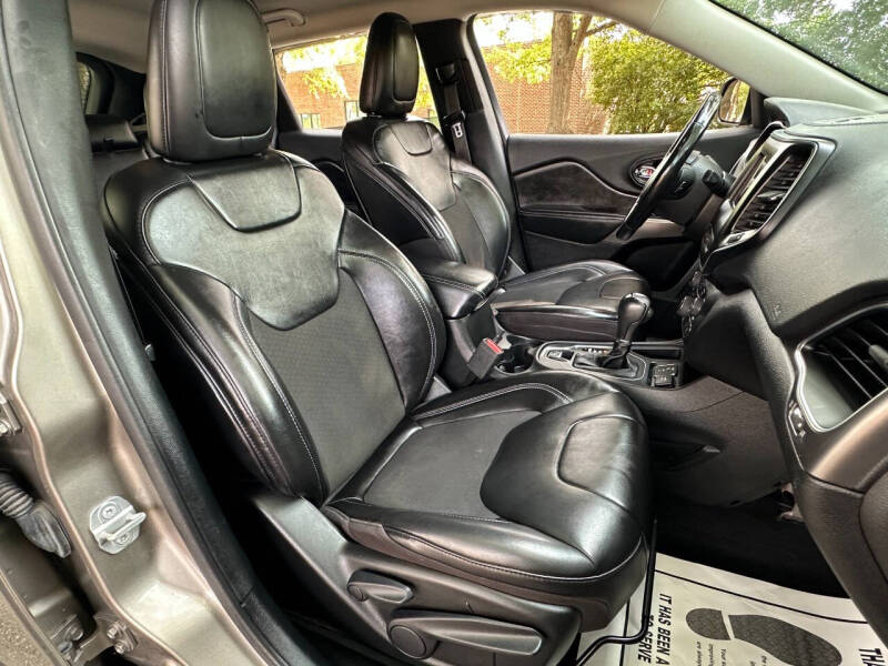 2021 Jeep Cherokee Latitude Plus