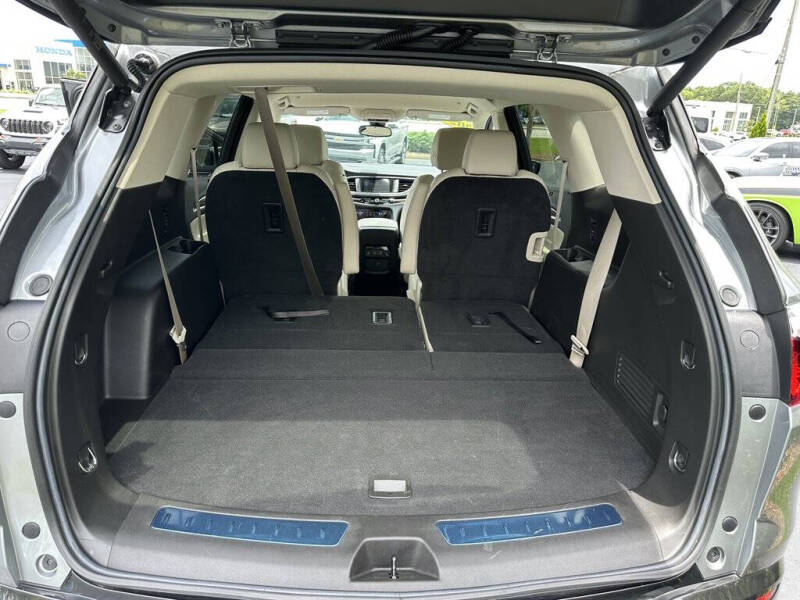 2024 Buick Enclave Essence