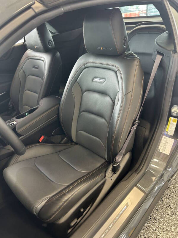 2017 Chevrolet Camaro 2SS - Photo 17