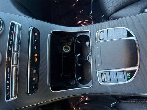 2021 Mercedes-Benz GLC GLC 300