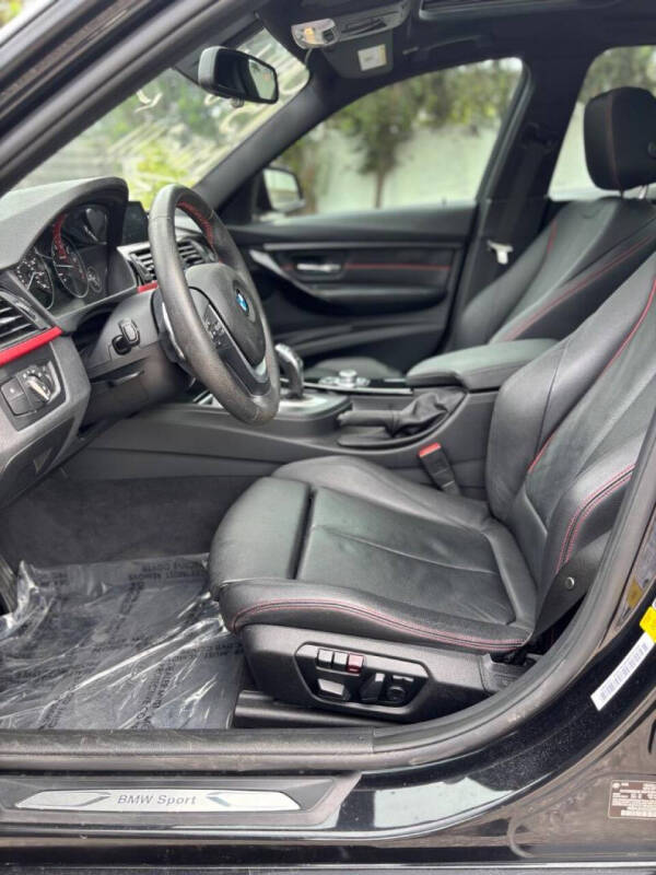 2013 BMW 3 Series 328i