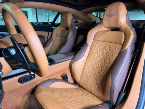 2025 Aston Martin Vanquish