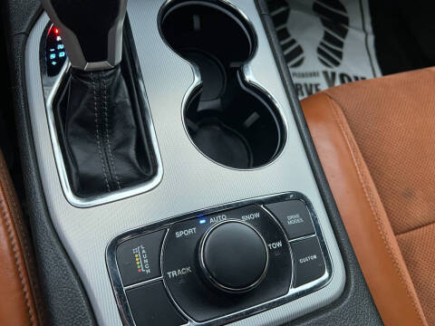 2021 Jeep Grand Cherokee SRT