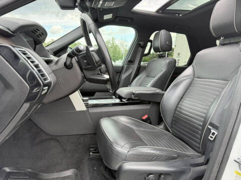 2020 Land Rover Discovery HSE