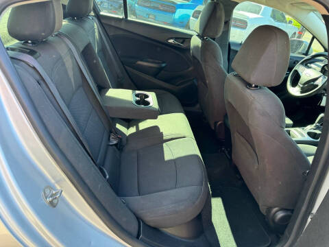 2017 Chevrolet Cruze LT Auto