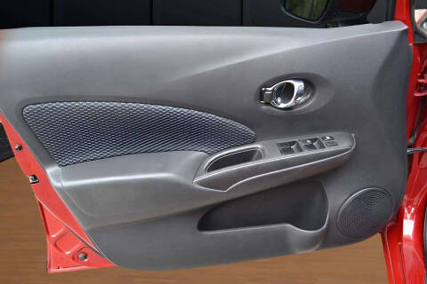 2015 Nissan Versa Note SV