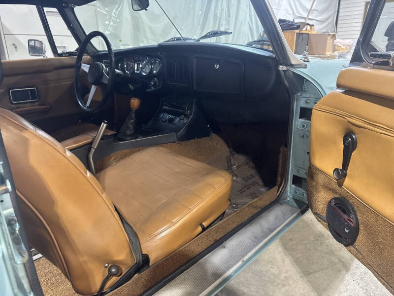 1974 MG B