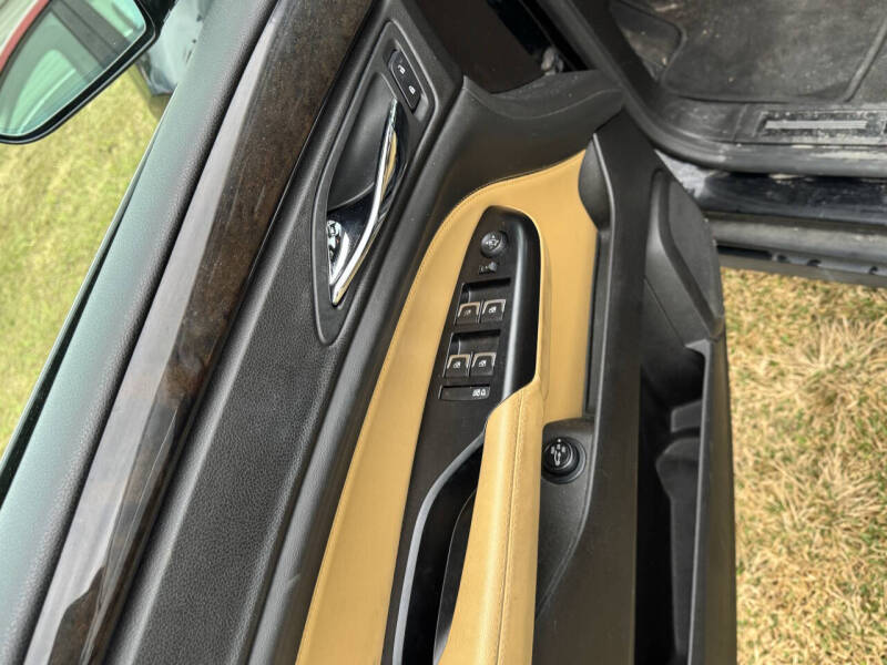 2016 Cadillac SRX Performance Collection