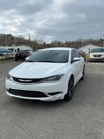 2016 Chrysler 200 for sale at Austin's Auto Sales in Grayson KY