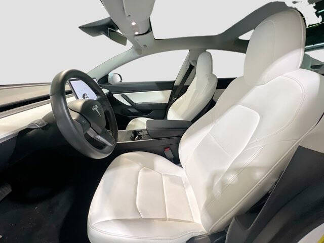 2020 Tesla Model 3 Standard Range