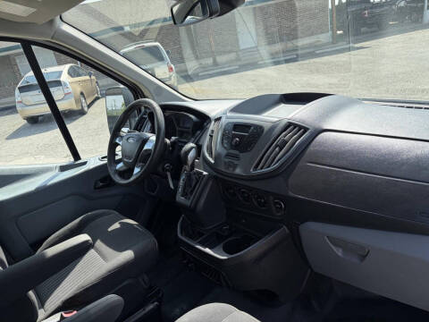 2017 Ford Transit