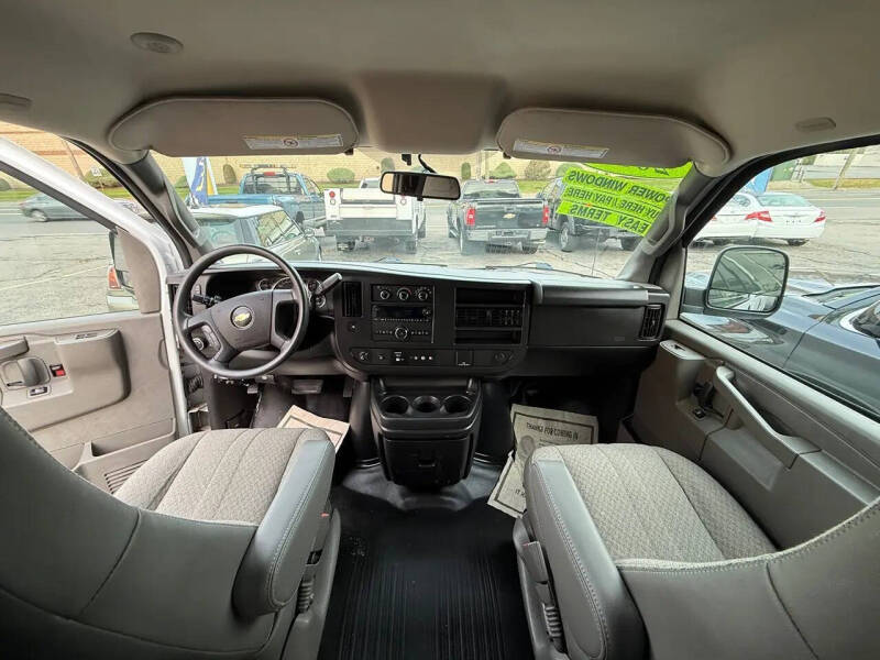2019 Chevrolet Express 2500