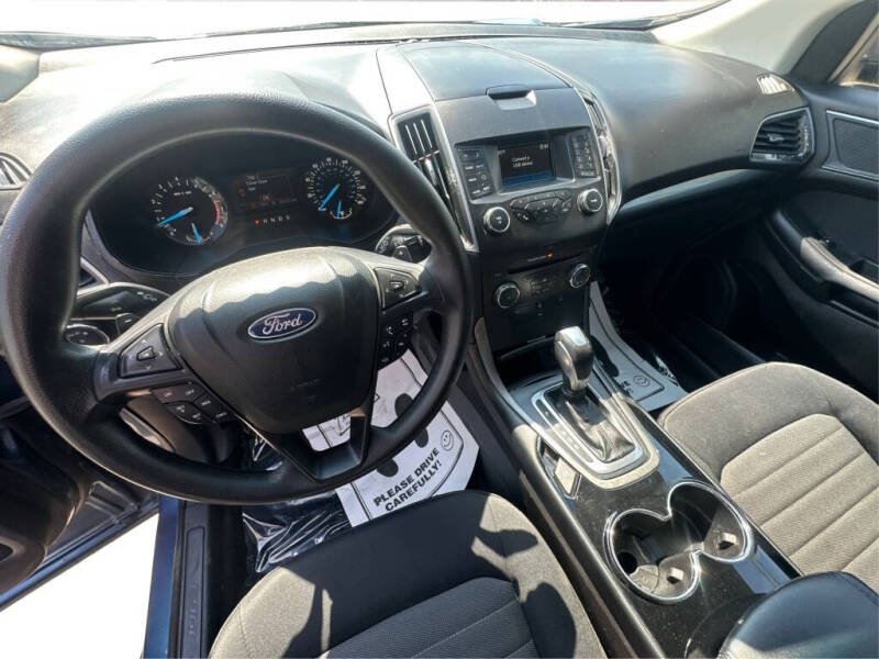 2018 Ford Edge SE