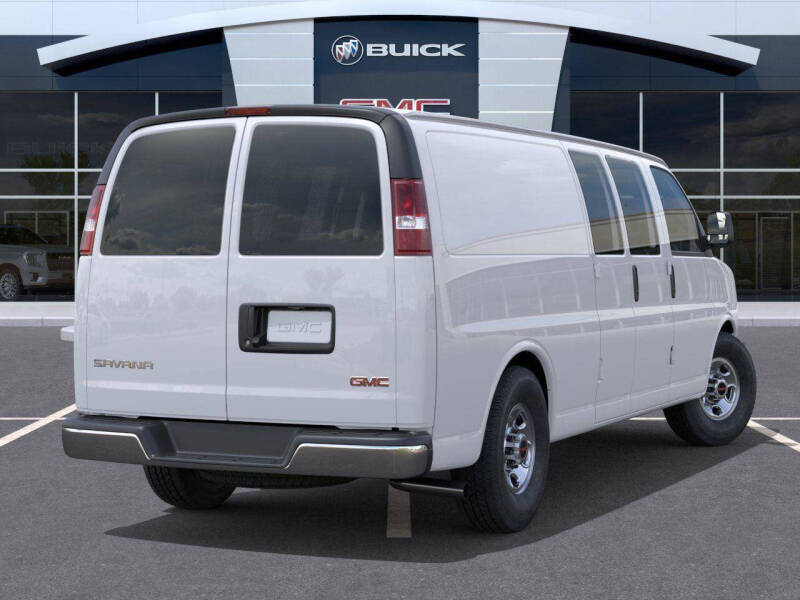2026 GMC Savana 2500
