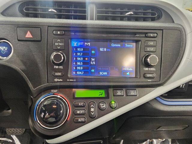 2012 Toyota Prius c Three