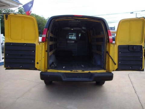 2018 GMC Savana 2500