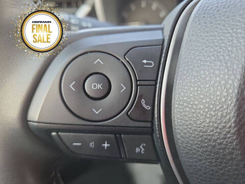 2025 Toyota Corolla Hatchback SE