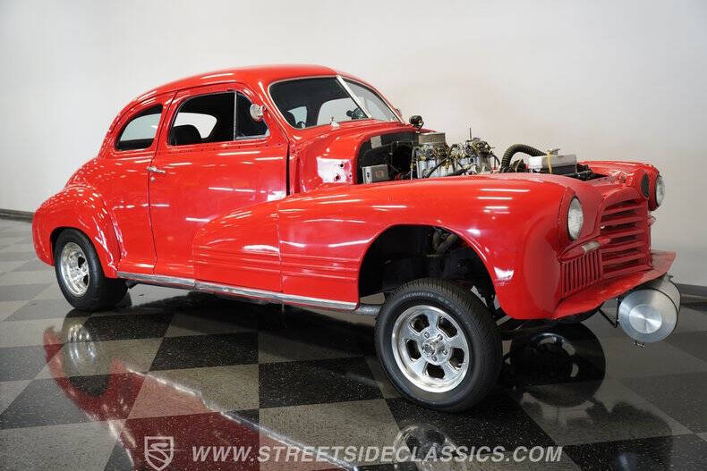 1948 Pontiac Streamliner