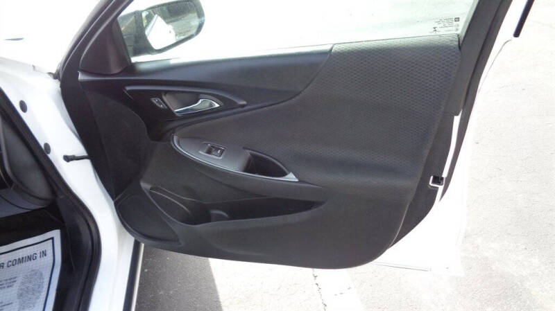 2017 Chevrolet Malibu LS