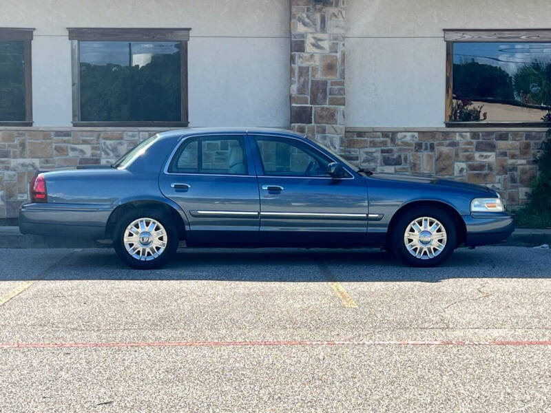 2008 Mercury Grand Marquis GS photo 6